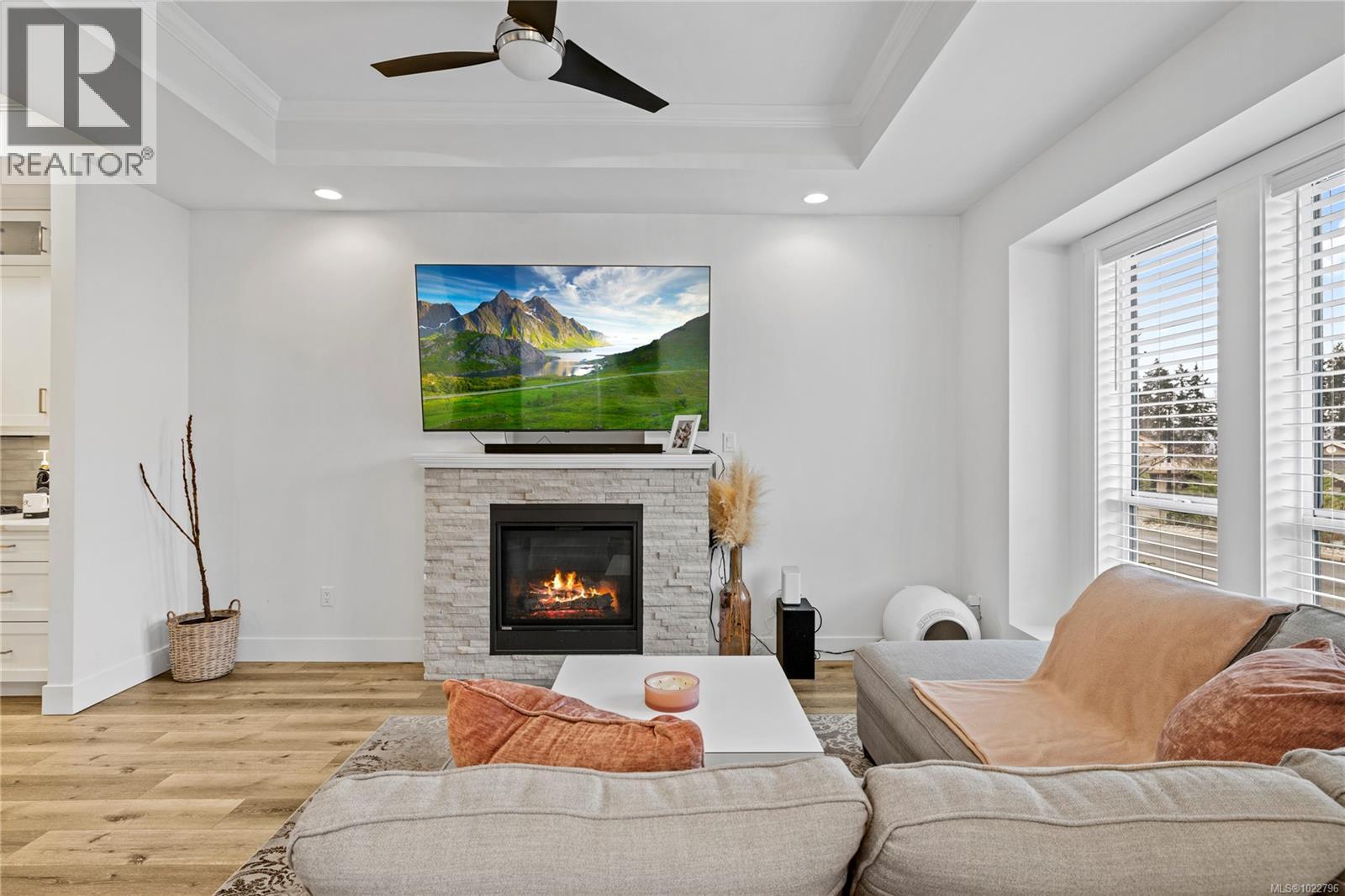 759 Briarwood Dr, Parksville