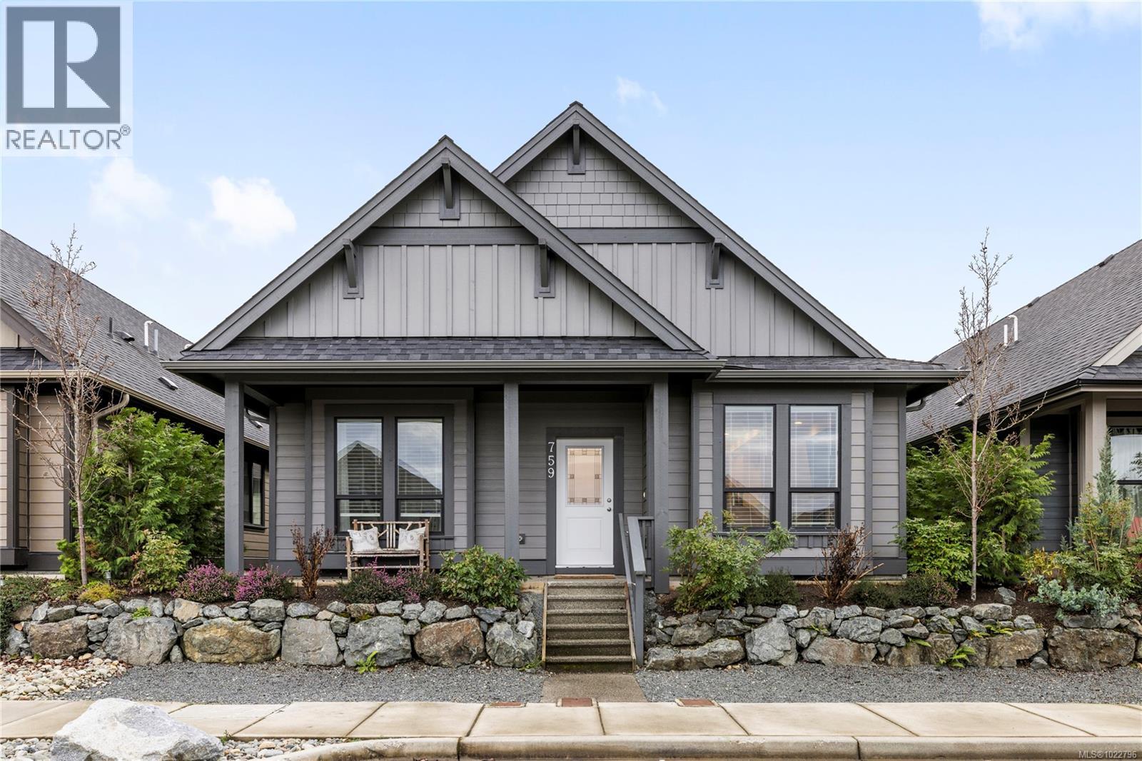 759 Briarwood Dr, Parksville