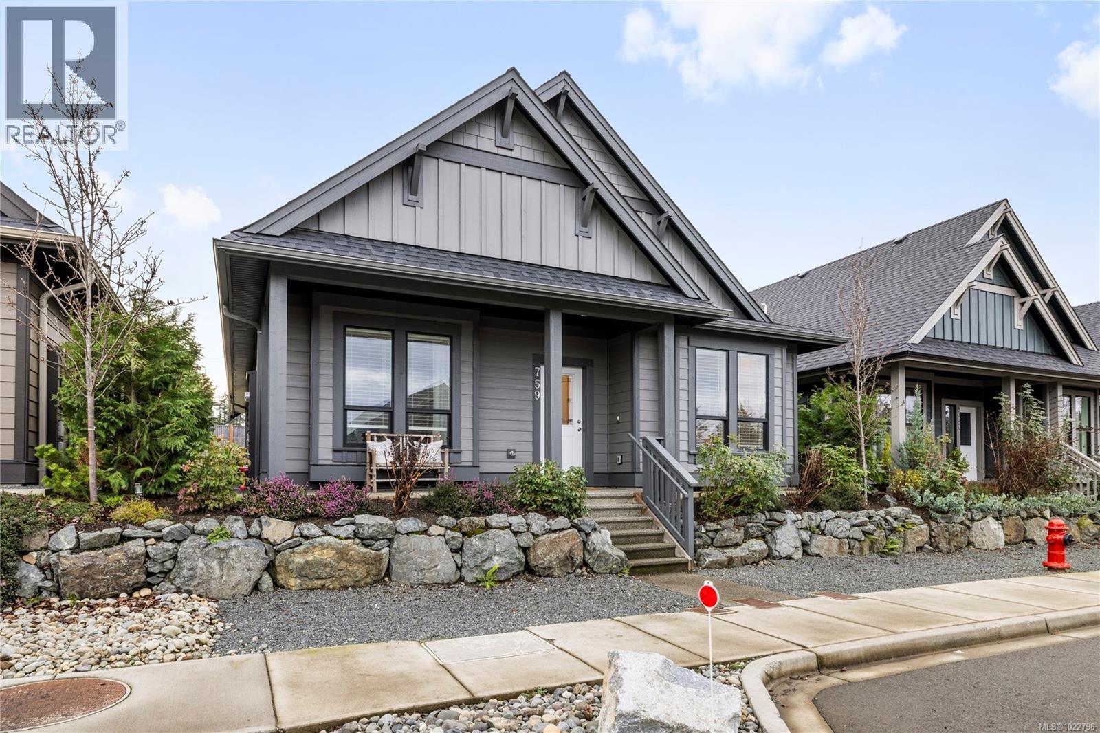 759 Briarwood Dr, Parksville