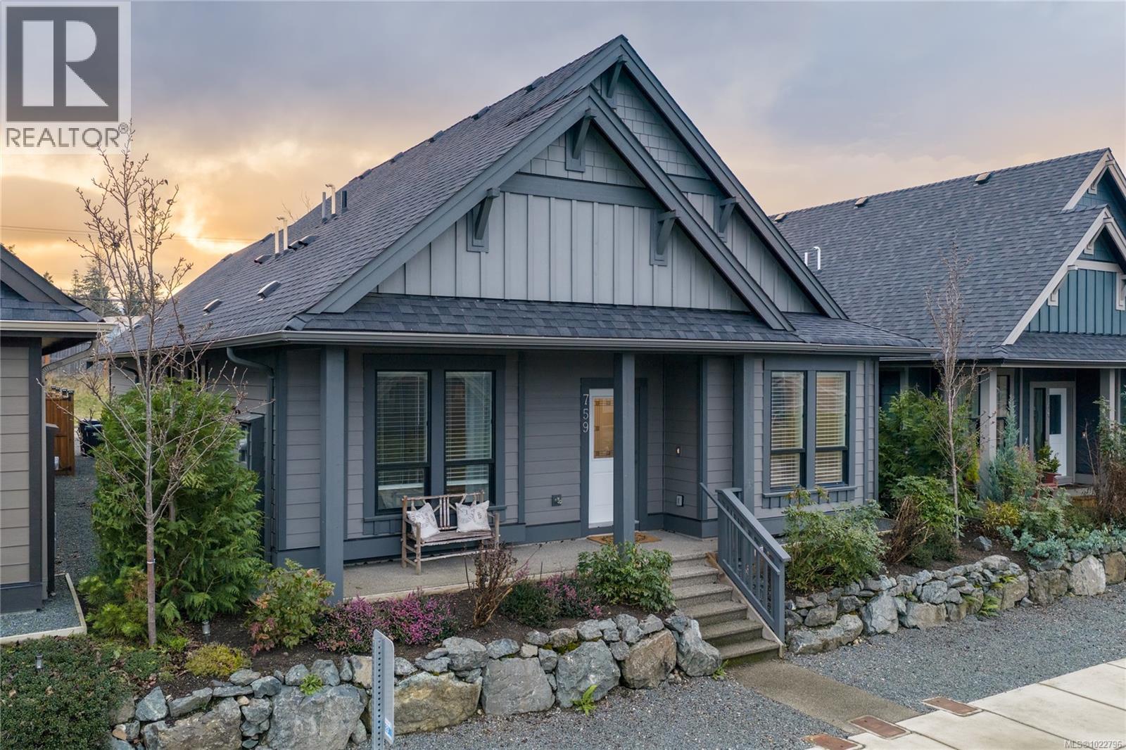 759 Briarwood Dr, Parksville