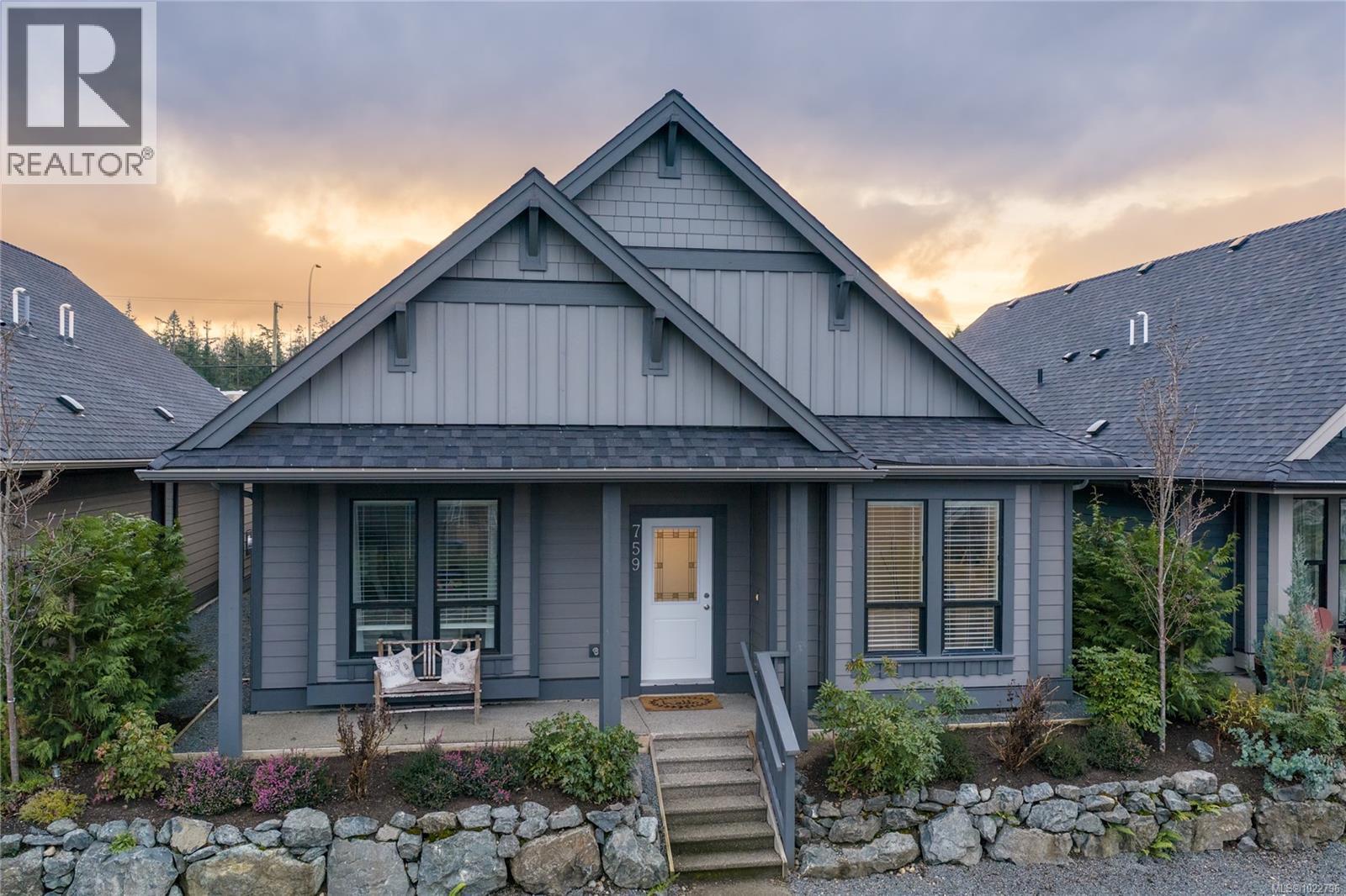 759 Briarwood Dr, Parksville