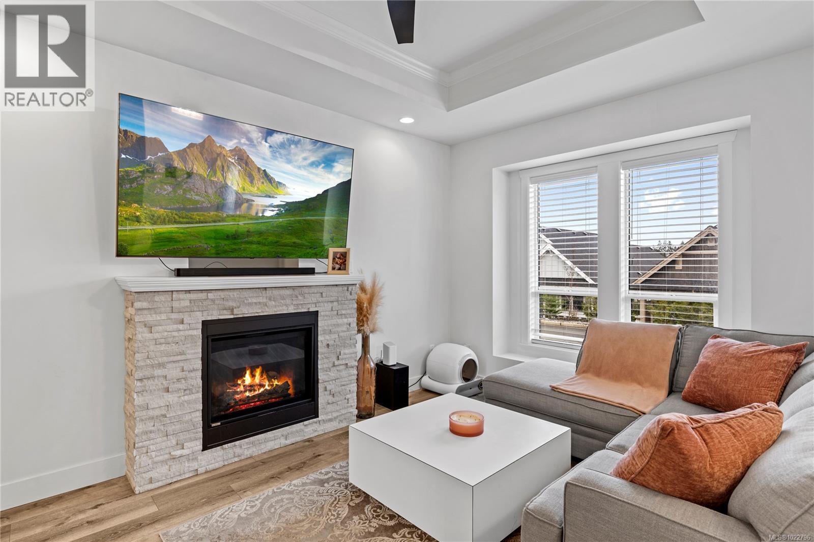 759 Briarwood Dr, Parksville