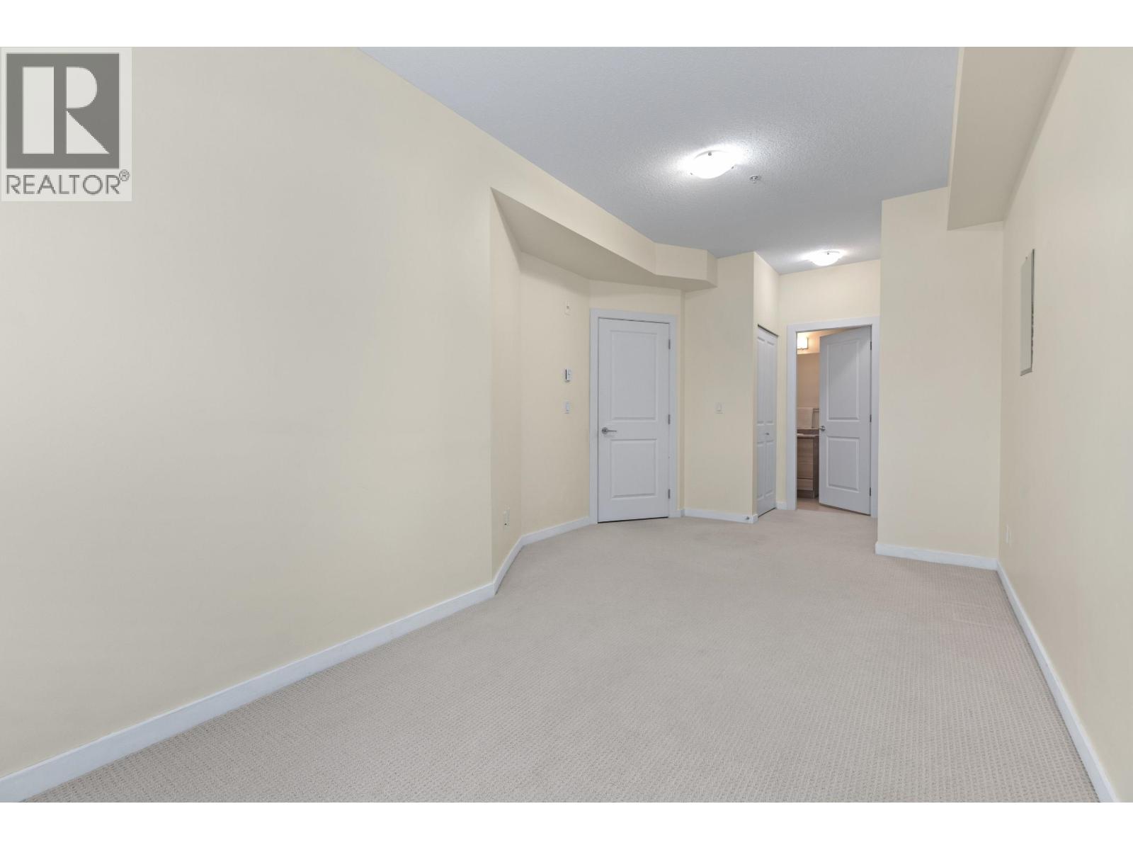 209 7445 FRONTIER STREET, Pemberton