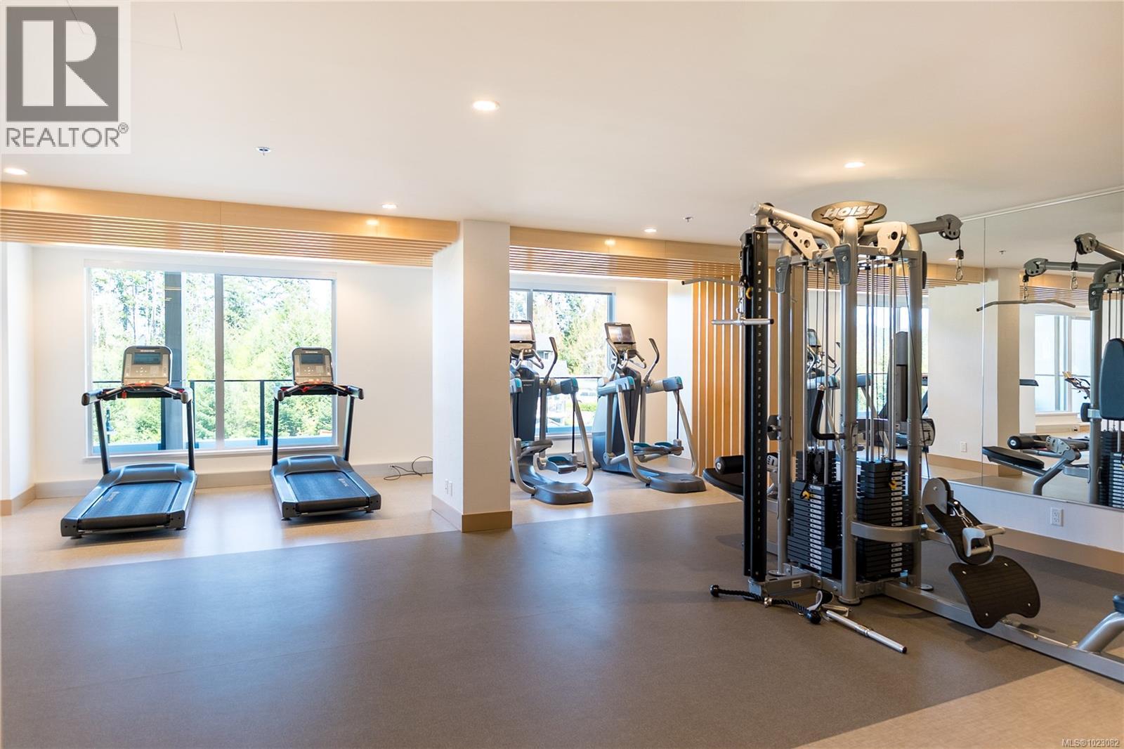 1006 2000 Hannington Road, Langford