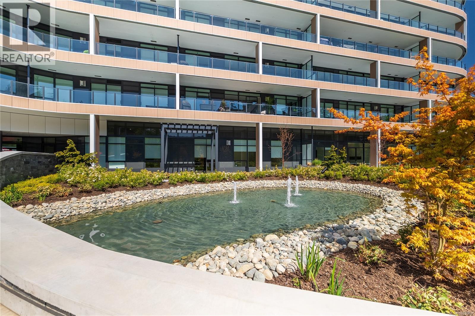 1006 2000 Hannington Road, Langford