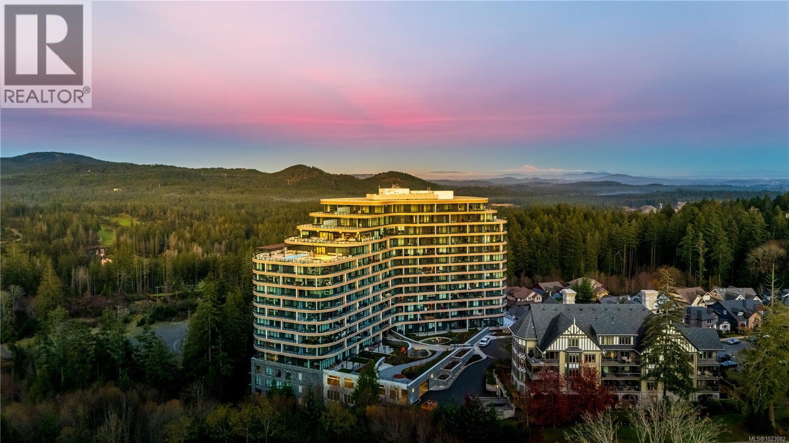 1006 2000 Hannington Road, Langford