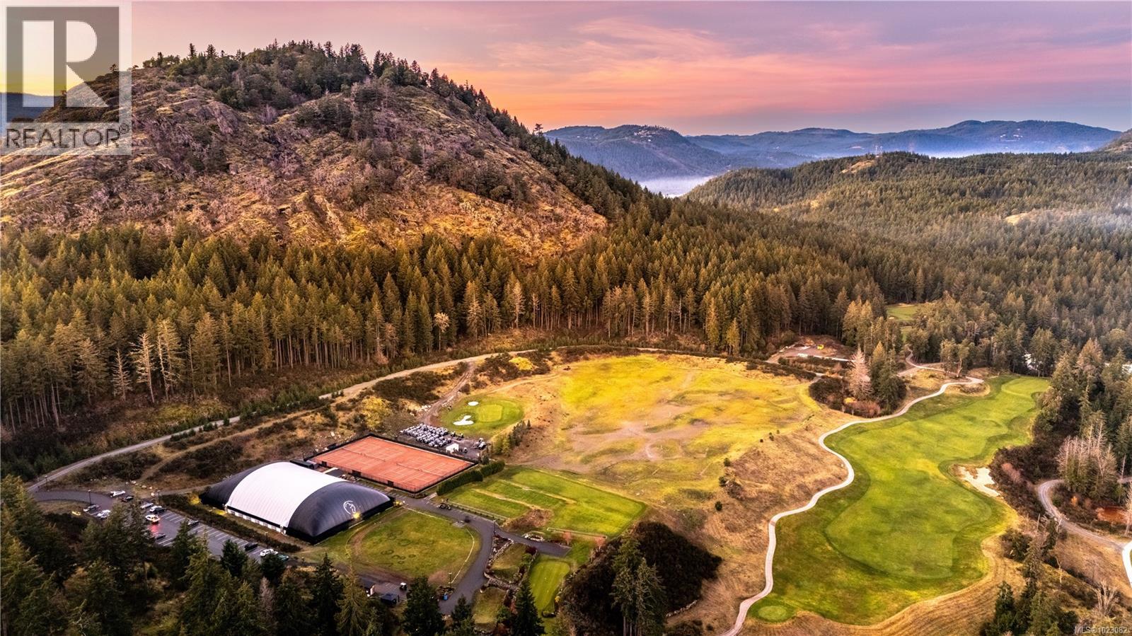 1006 2000 Hannington Road, Langford