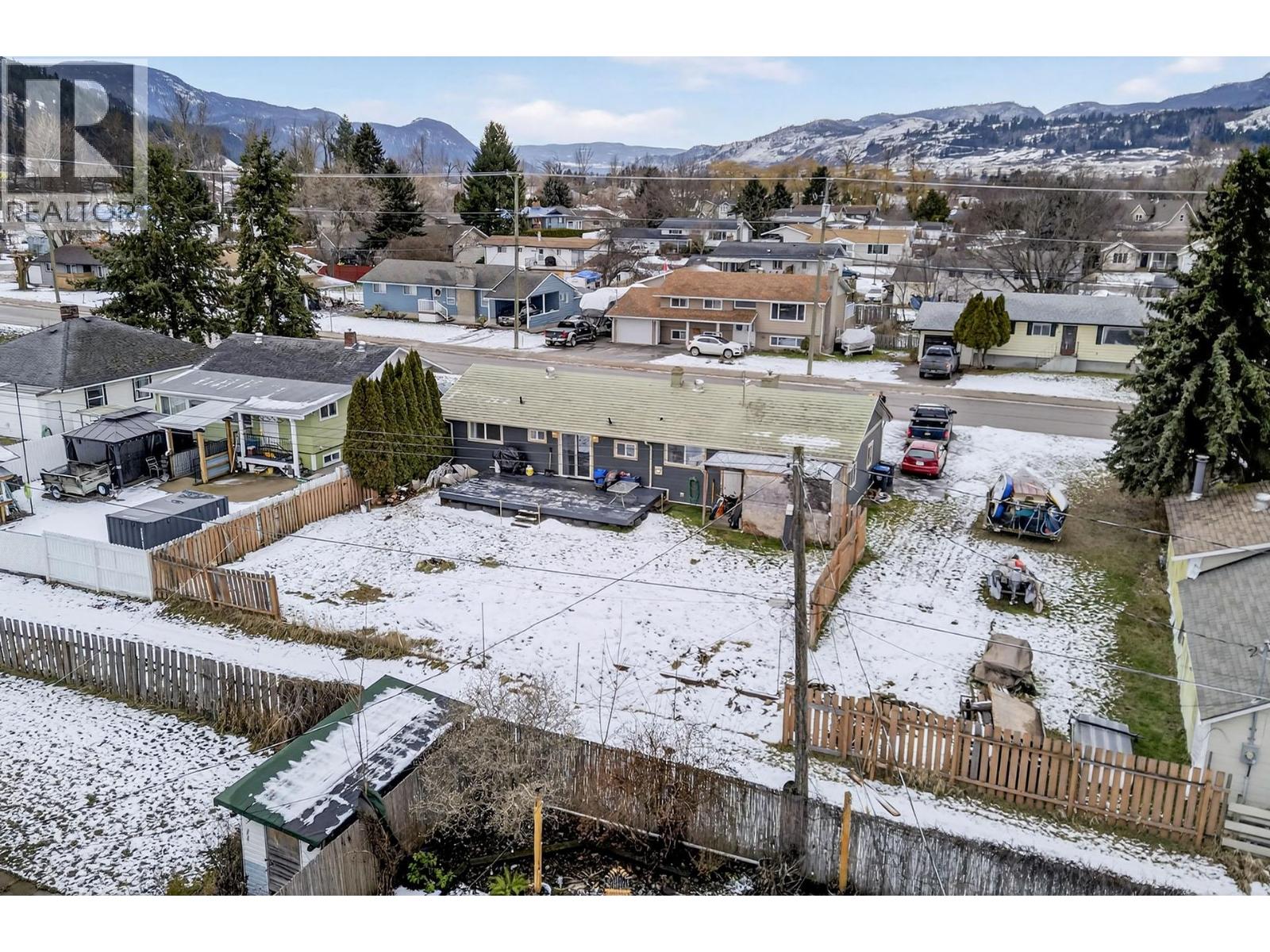 327 PINE STREET - 11