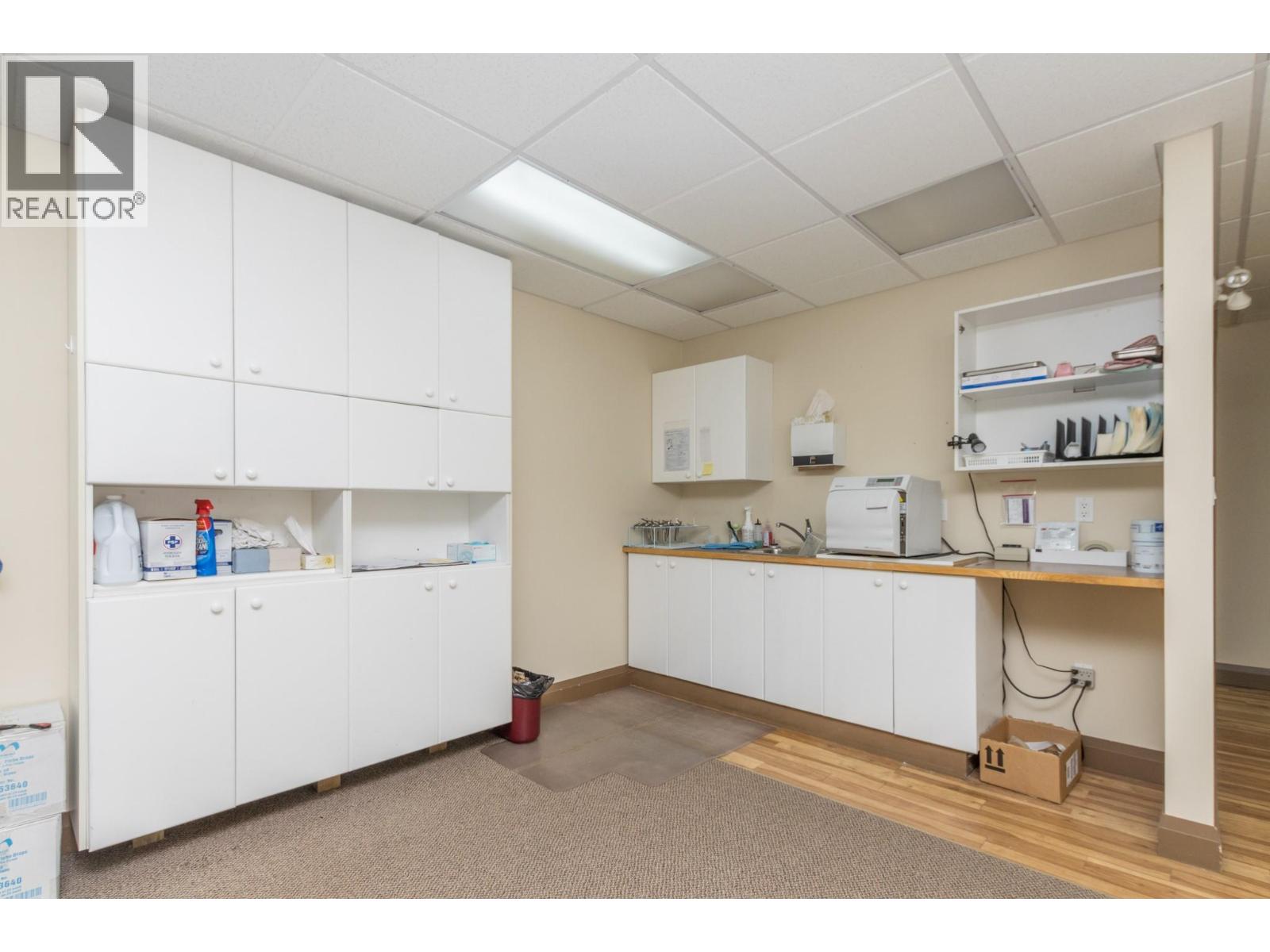 B 1181 6 Avenue Northeast, Salmon Arm