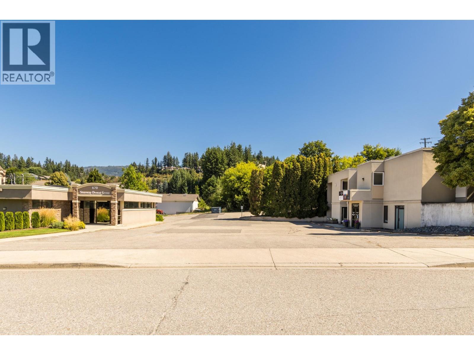 B 1181 6 Avenue Northeast, Salmon Arm