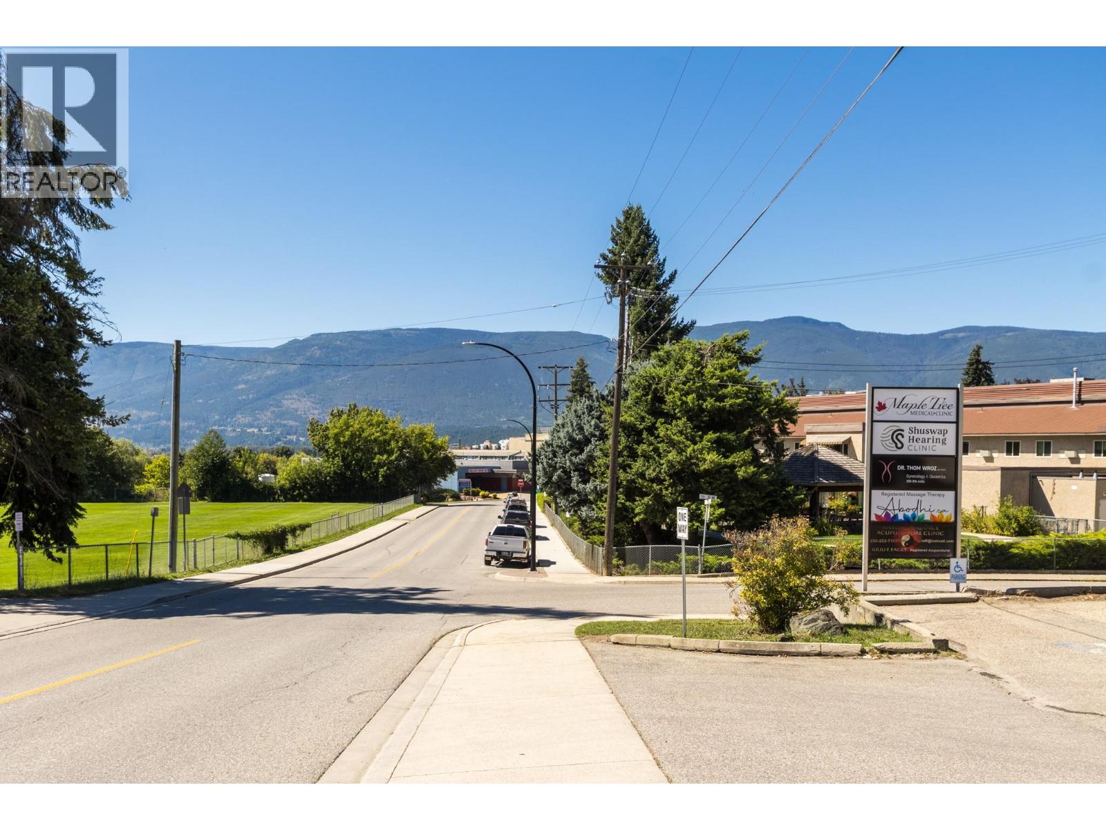 B 1181 6 Avenue Northeast, Salmon Arm