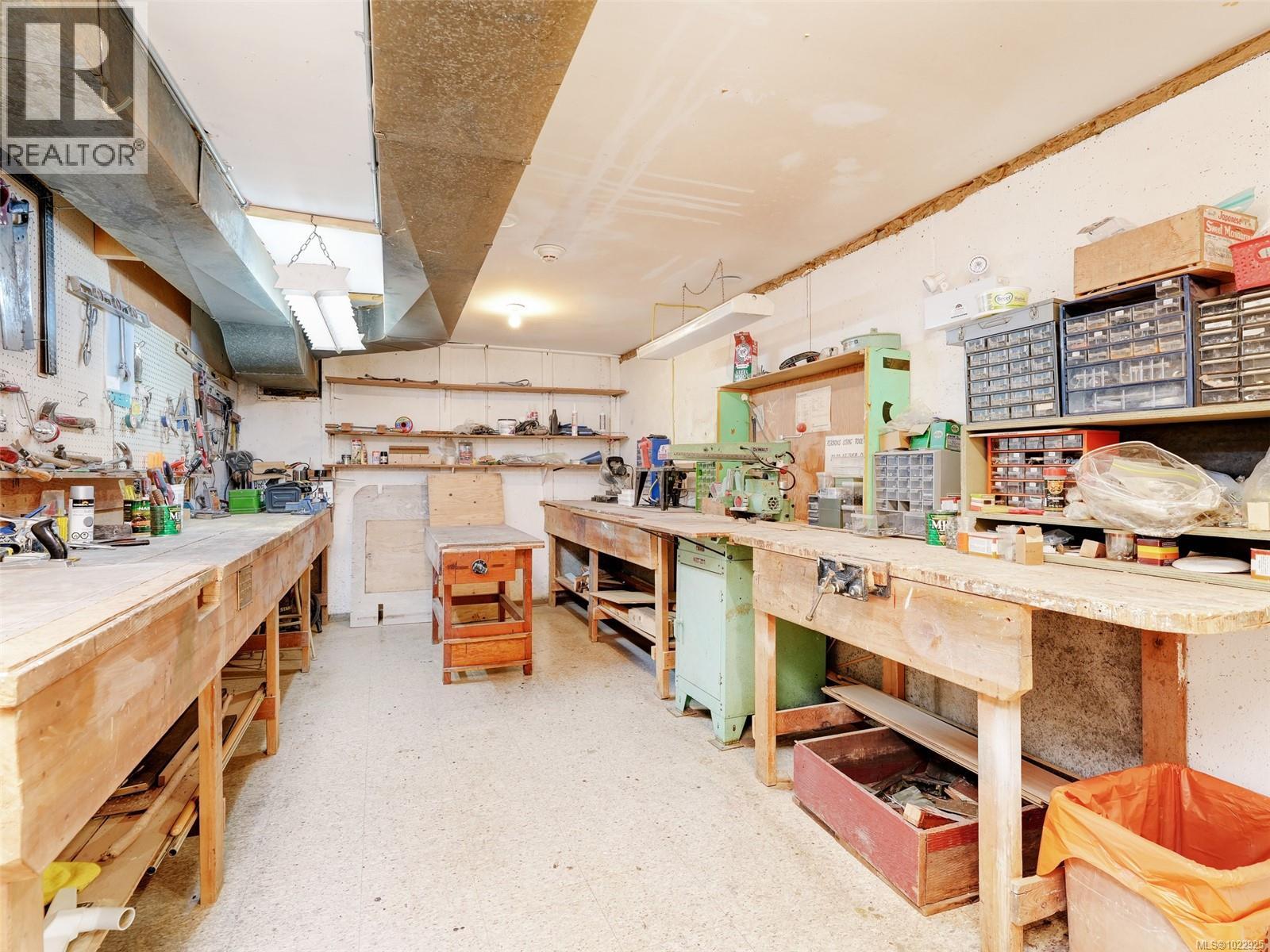 202 360 Dallas Road, Victoria