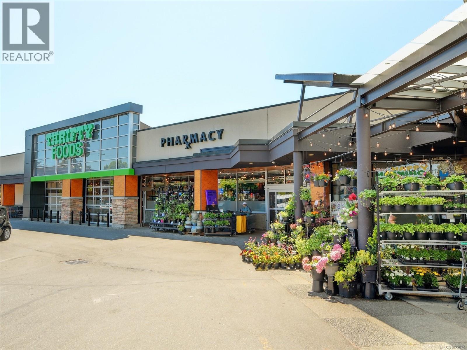 202 360 Dallas Road, Victoria