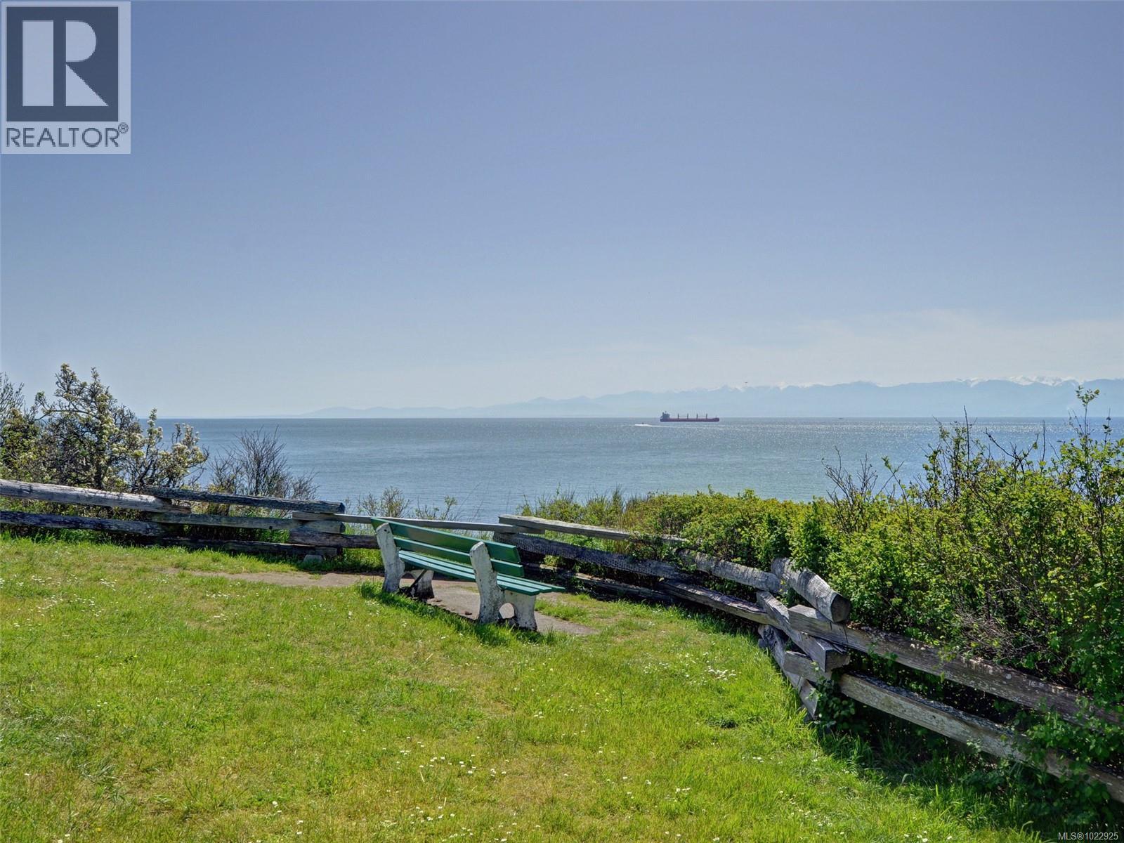 202 360 Dallas Road, Victoria