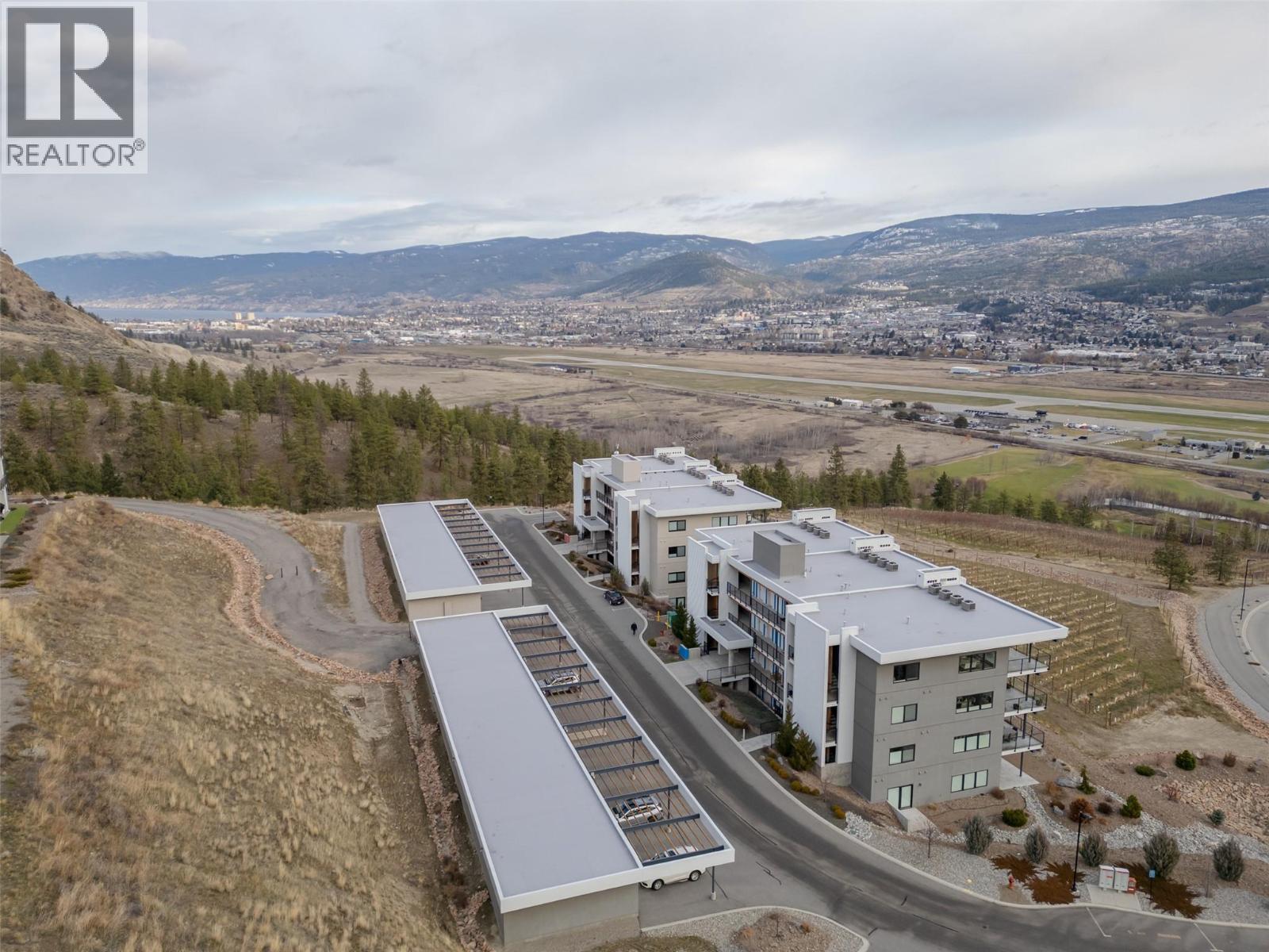 100 Vista Way Unit# 142, Penticton