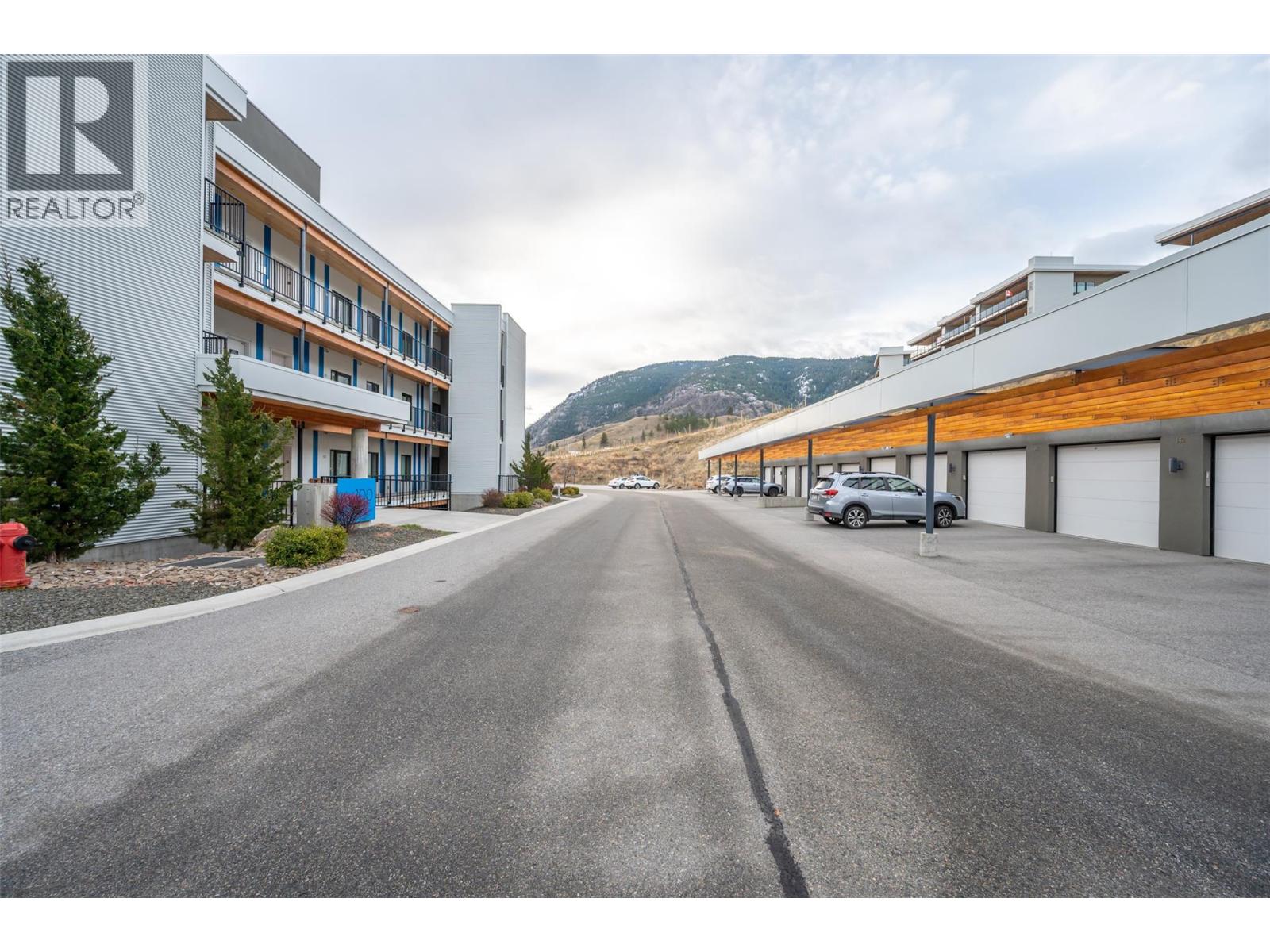 100 Vista Way Unit# 142, Penticton