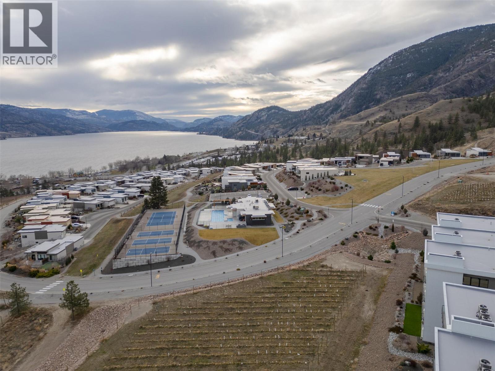 100 Vista Way Unit# 142, Penticton