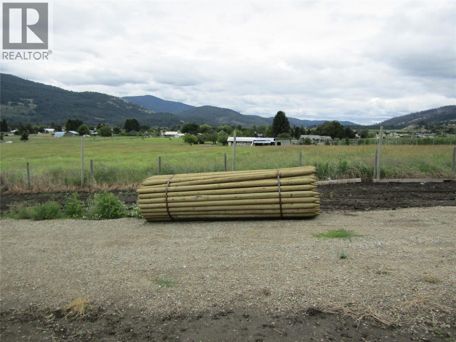 5940 Spencer Road, Grand Forks