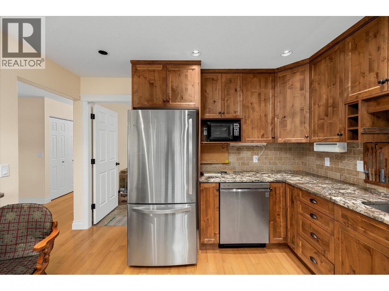 5 1209 Brookside Avenue, Kelowna