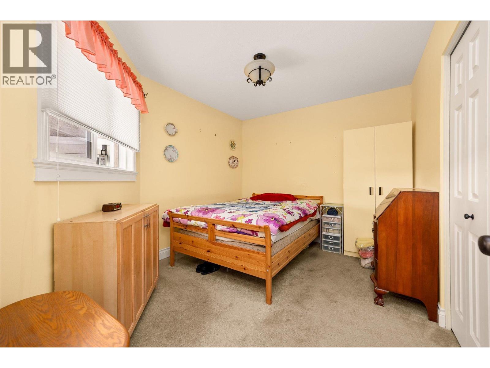 5 1209 Brookside Avenue, Kelowna