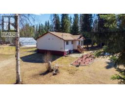 Living room of 18790 FOREST NURSERY ROAD · Prince George, BC