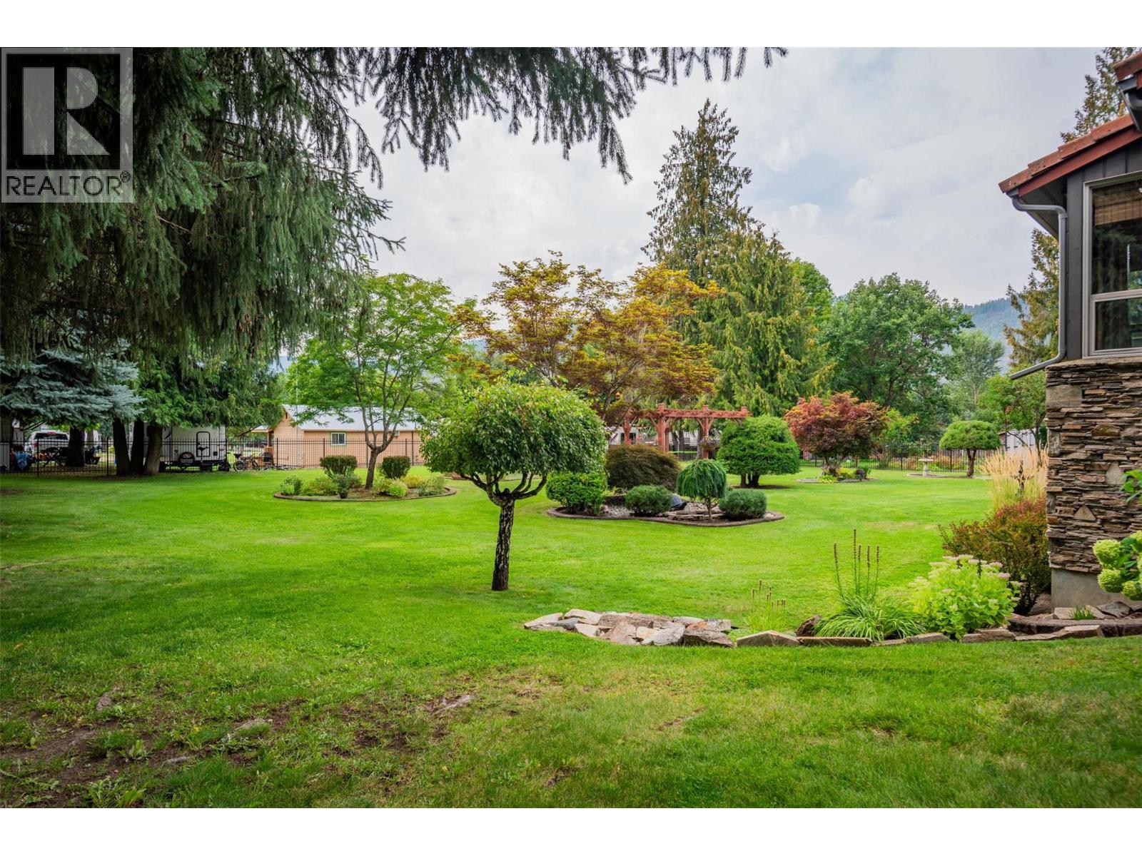 25 Wilson Road, Christina Lake