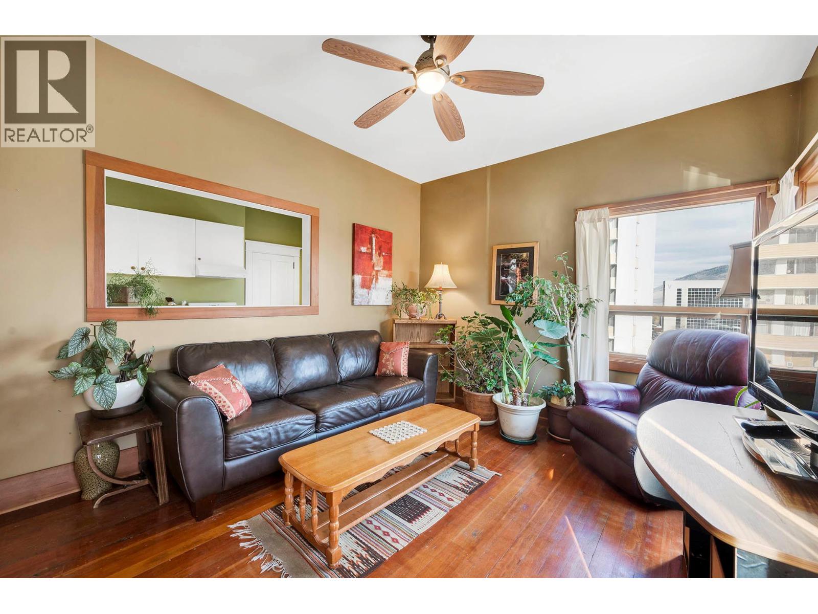 173 St. Paul Street - 27