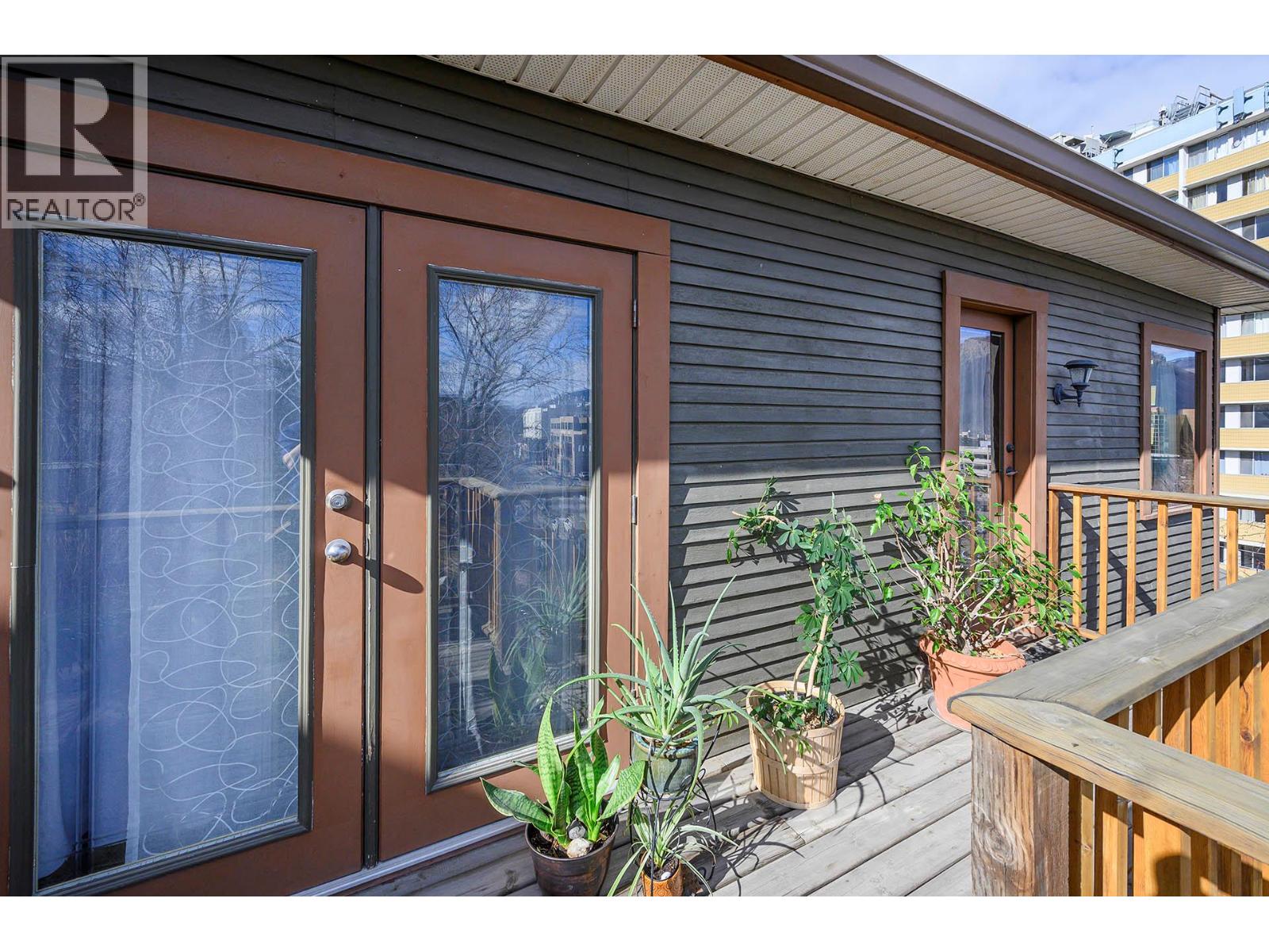 173 St. Paul Street - 42