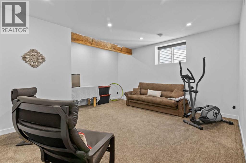 89 Heritage Hill, Cochrane