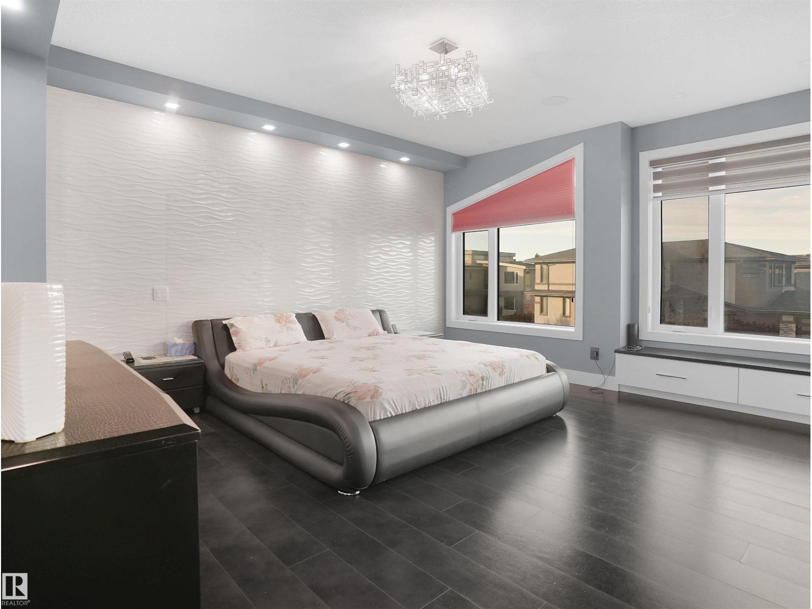 913 WOOD PL NW, Edmonton