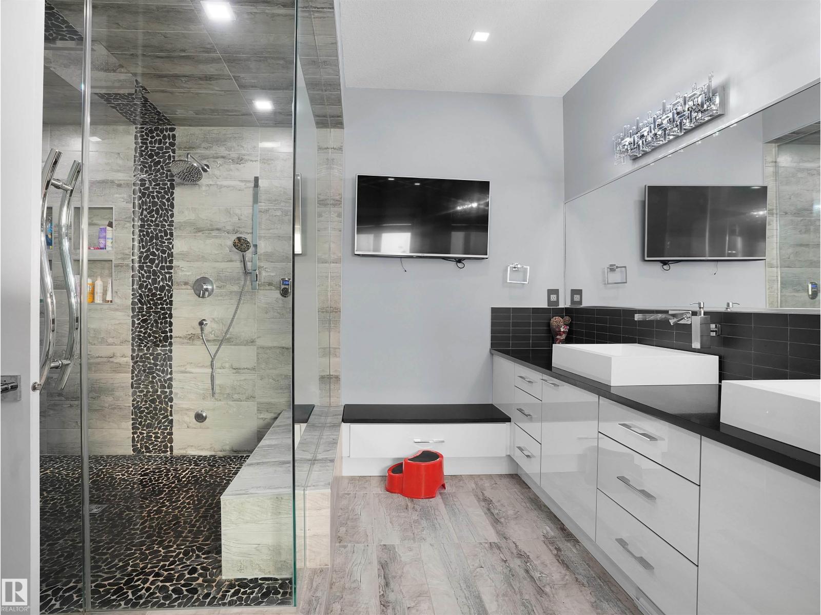 913 WOOD PL NW, Edmonton