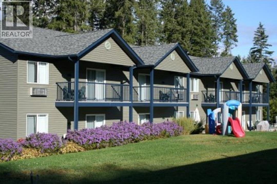 2037 Hunter Frontage Road, Christina Lake