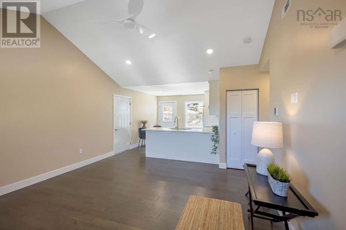 Property 16 of 23 of 9 Lions Club Road