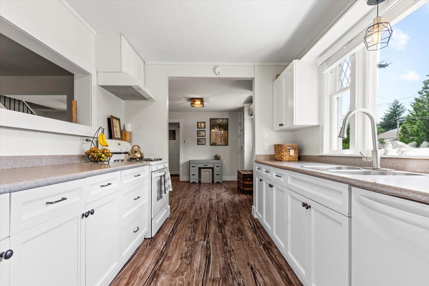 2170 ASHTON ROAD, Agassiz, Agassiz