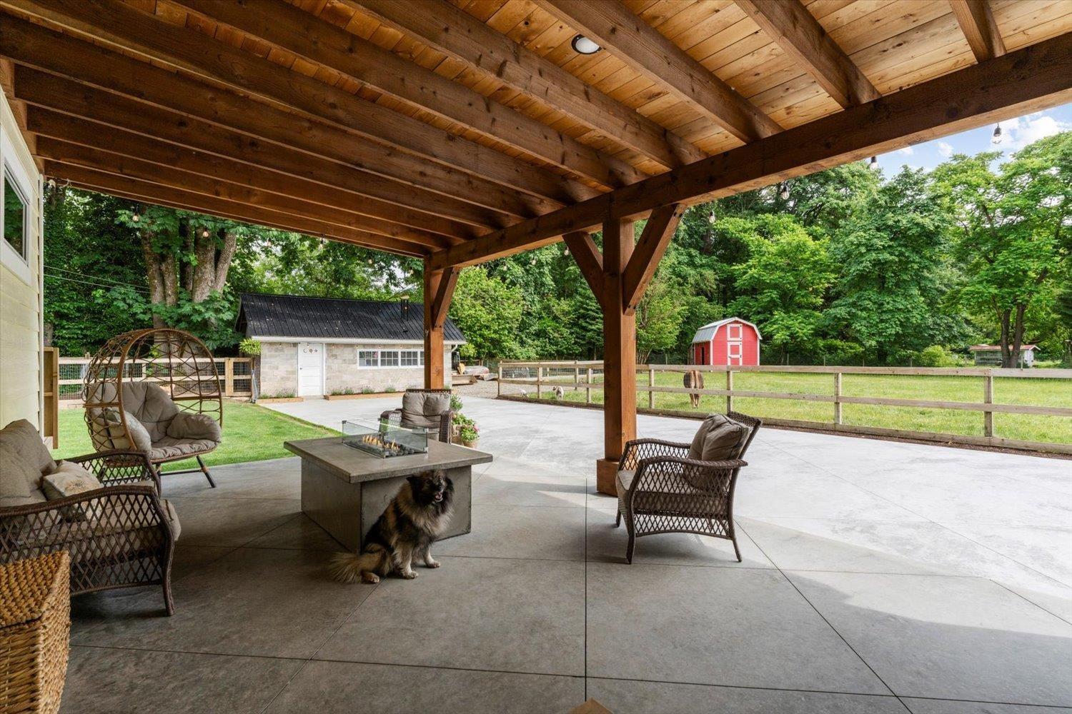 2170 ASHTON ROAD, Agassiz, Agassiz