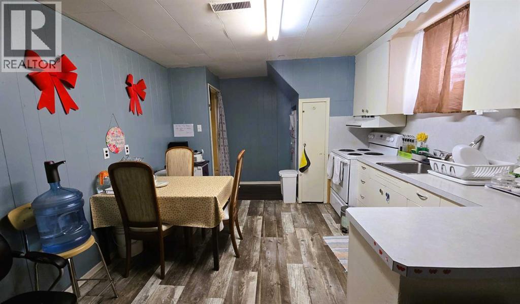 101 Avenue, Lac La Biche