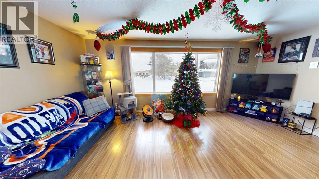 101 Avenue, Lac La Biche