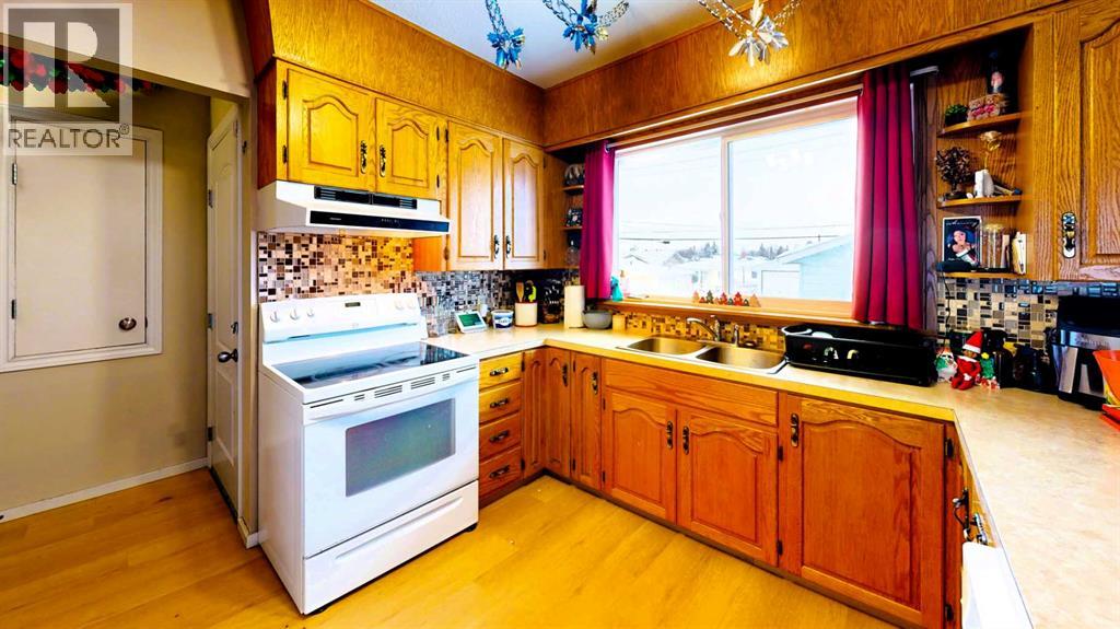 101 Avenue, Lac La Biche