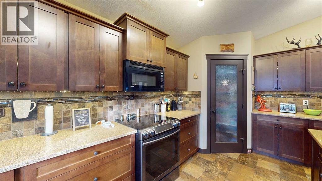 67280 RR153, Lac La Biche