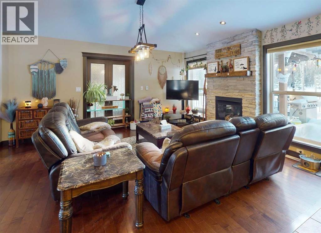 67280 RR153, Lac La Biche