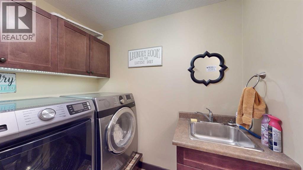 67280 RR153, Lac La Biche