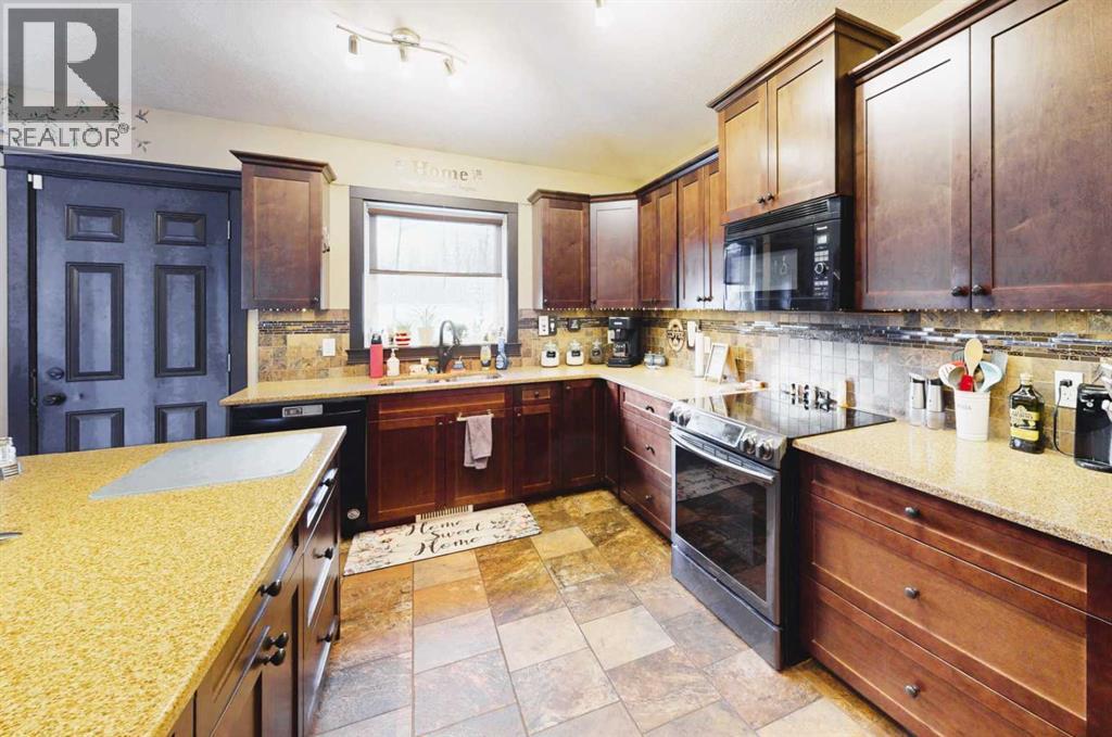 67280 RR153, Lac La Biche