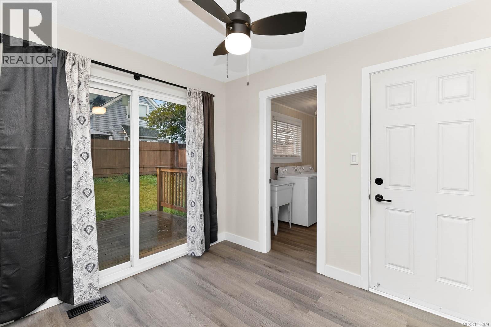 4575 Arrowsmith Rd - 12