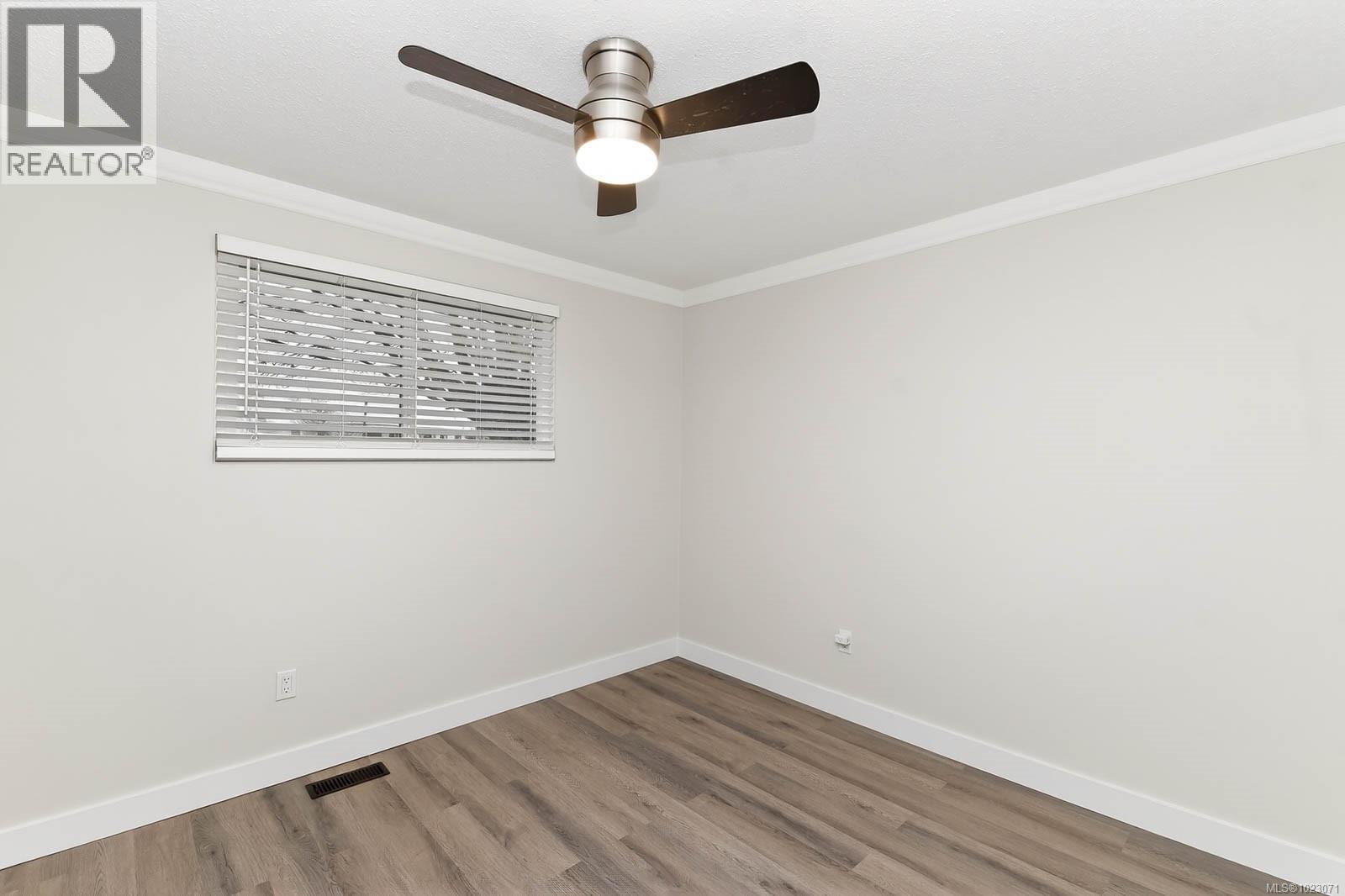 4575 Arrowsmith Rd - 14