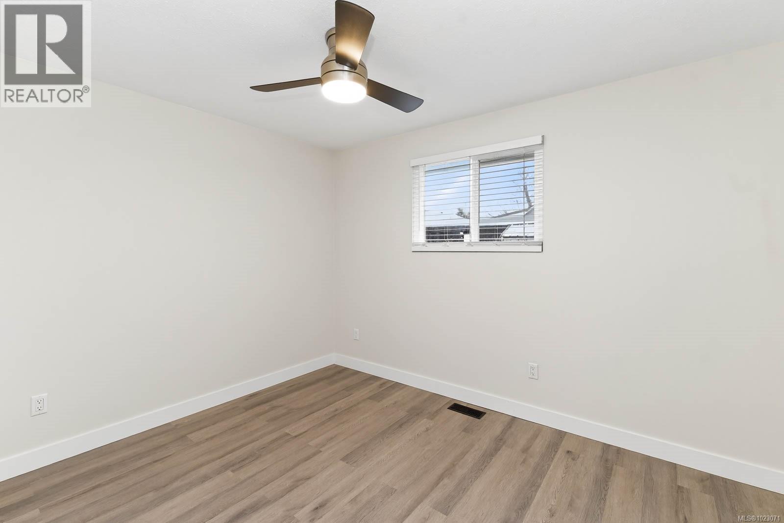 4575 Arrowsmith Rd - 15