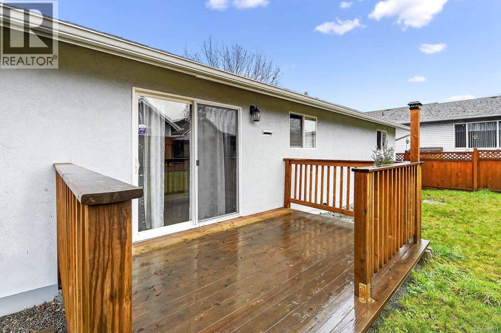 4575 Arrowsmith Rd - 23