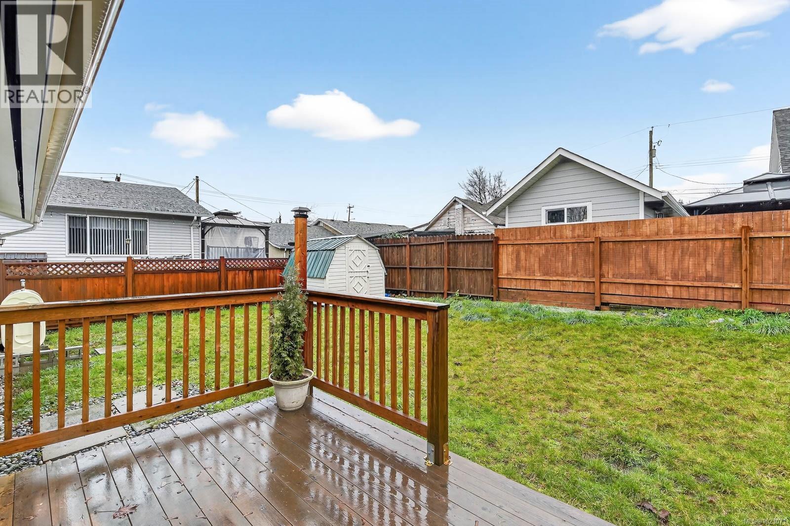 4575 Arrowsmith Rd - 24