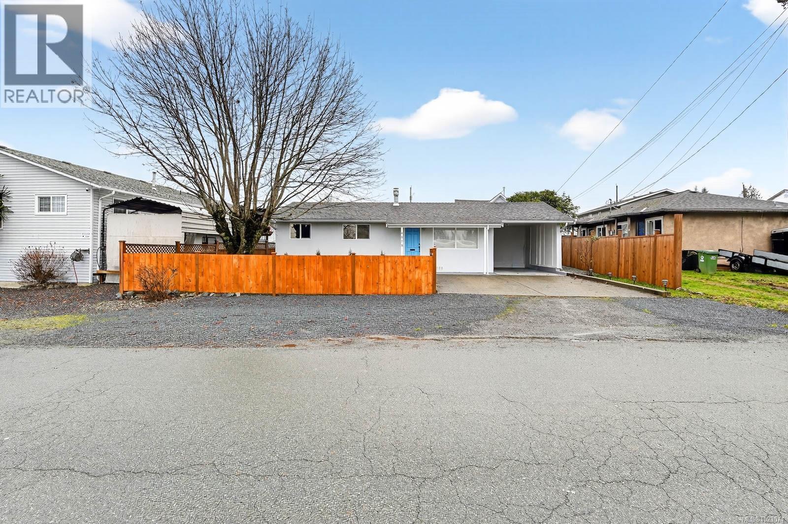 4575 Arrowsmith Rd - 33
