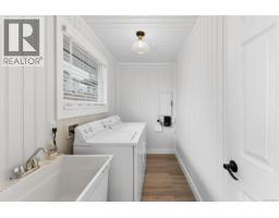 4575 Arrowsmith Rd, Port Alberni, BC V9Y5P3 Photo 22