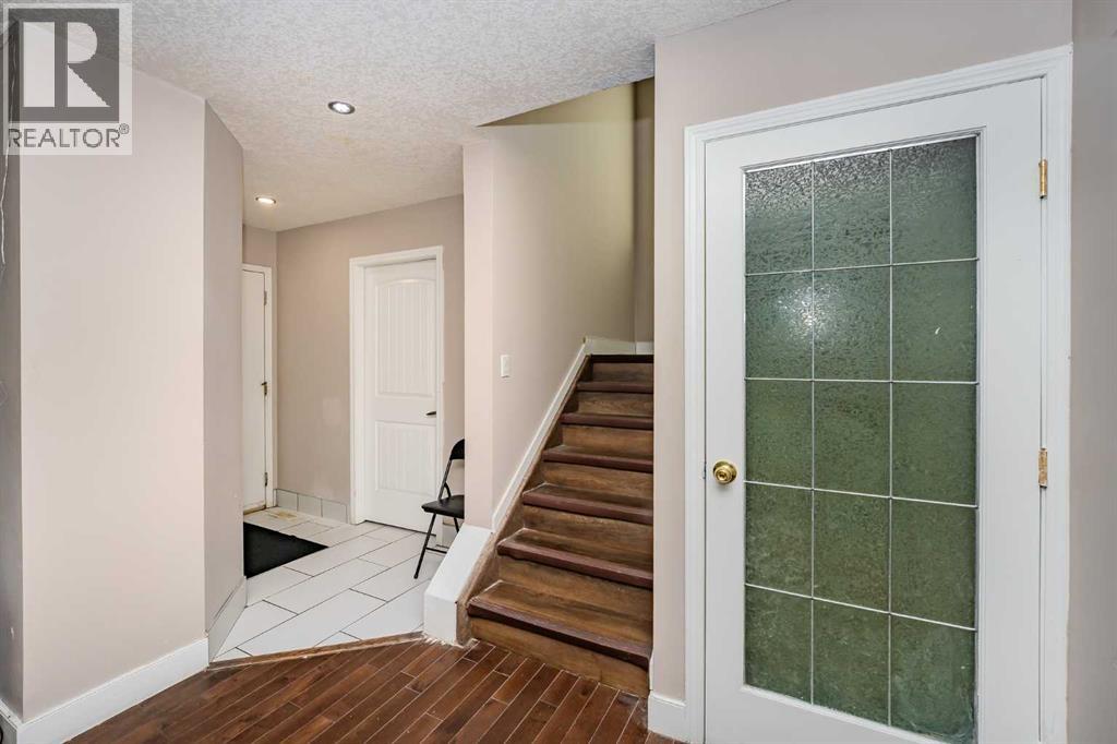 Single Family House for Sale in  Del Ray Crescent NE Monterey Park Calgary 